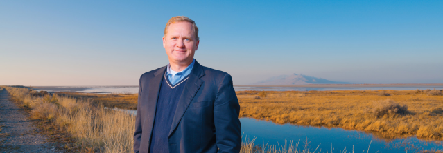PhilPol's tweet photo. “If you wait until the support deadline hits in 2025, it’s going to be a massive crisis.” Read how savvy #StateTech leaders are starting their #Windows11 #Transition planning, testing and communication now. @StateTech https://t.co/qgf4Ku1QYp https://t.co/Z2x8mJxVZu