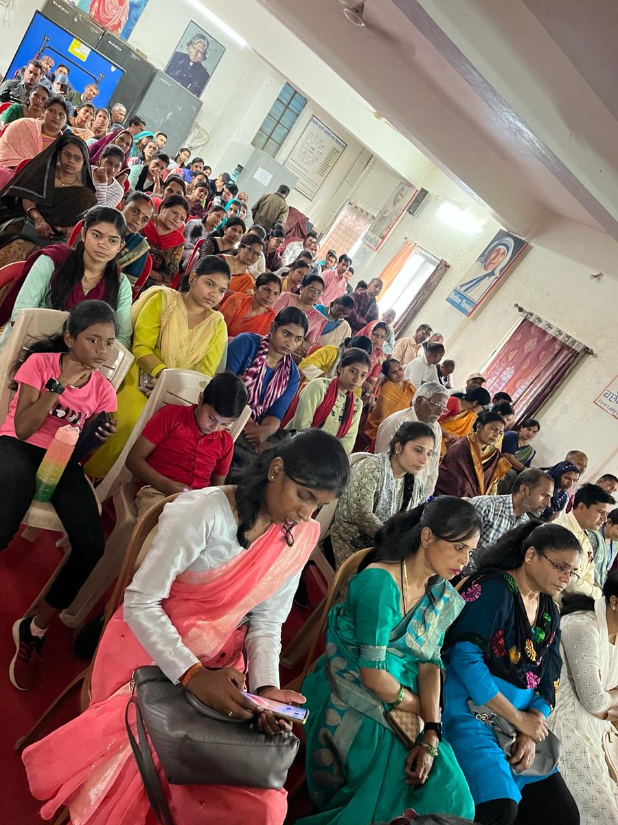 ChairpersonCWC's tweet photo. Honoured to be the part of #parikshaparv as a Resource person. Interacted with students,parents and all stakeholders.Highly commendable initiatives of NCPCR for organising a series of sessions across the country.
@PriyankKanoongo @NCPCR_ @PMOIndia https://t.co/O5cNsAKzTY