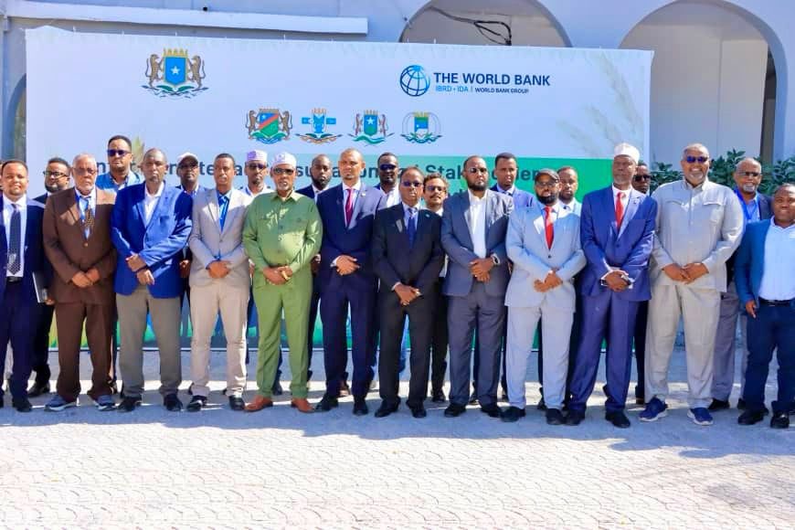 MireSowda's tweet photo. We concluded the Inter-ministerial consultation and stakeholders engagement workshop for #FGS @MOAI_Somalia @MoLFR_SO and #FMS.  The meeting centered on the coordination and implementation of the food system resilience project (FSRP)  chaired by minister 
@Hon_Maareeye
#MoAI https://t.co/Eduz6CWgNr