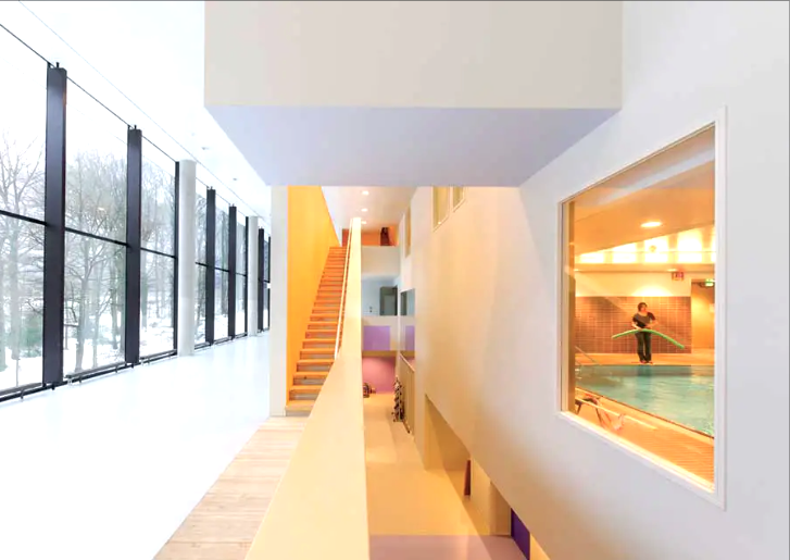 4Building's tweet photo. Een half jaar na de brand, is het hoofdgebouw van revalidatiespecialist Klimmendaal weer in gebruik. 4Building heeft Klimmendaal in dit proces bijgestaan met huisvestingsadvies, projectmanagement en (verhuis)coördinatie. #4Building #huisvesting #bouwadviseurs #Klimmendaal #zorg https://t.co/5jErDGxXM5