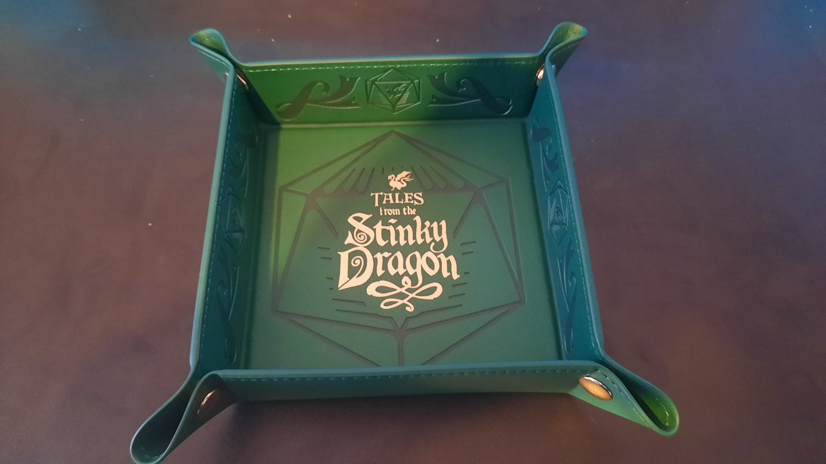 I got a dice tray... AND IT'S STINKY!
@StinkyDragonPod