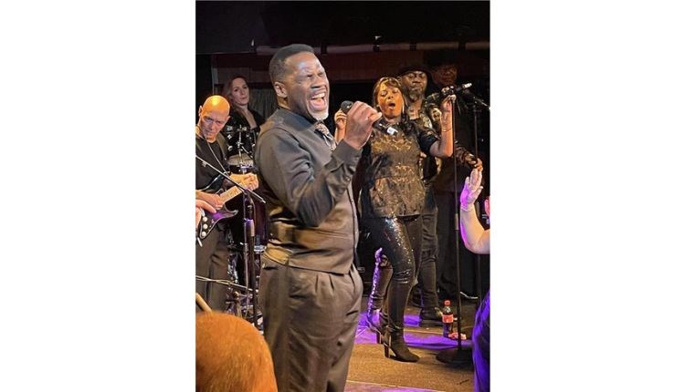 The Edwin Starr Band - Soul, Motown & Disco Party 🎶

@VisualImpactUK Events are bringing Angelo Starr & The Edwin Starr band to @StringsVenue in Newport on Saturday 2 March with a Soul, Motown & Disco Party.

ℹ️ Find out more: bit.ly/EdwinStarrBand…
#IsleofWight #IOW