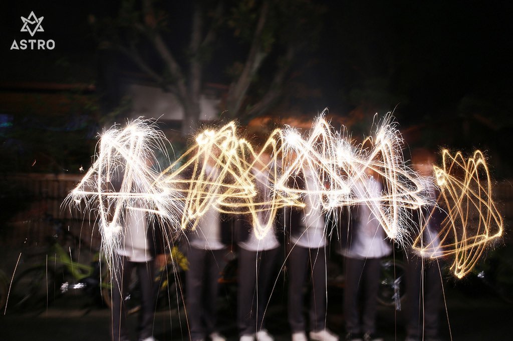 우리 행복하자 💜
아스트로 사랑해 

#아스트로_8주년_we_still