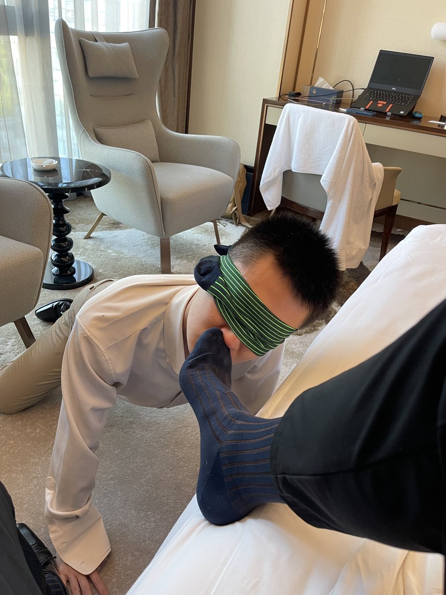 正装皮鞋 tweet media