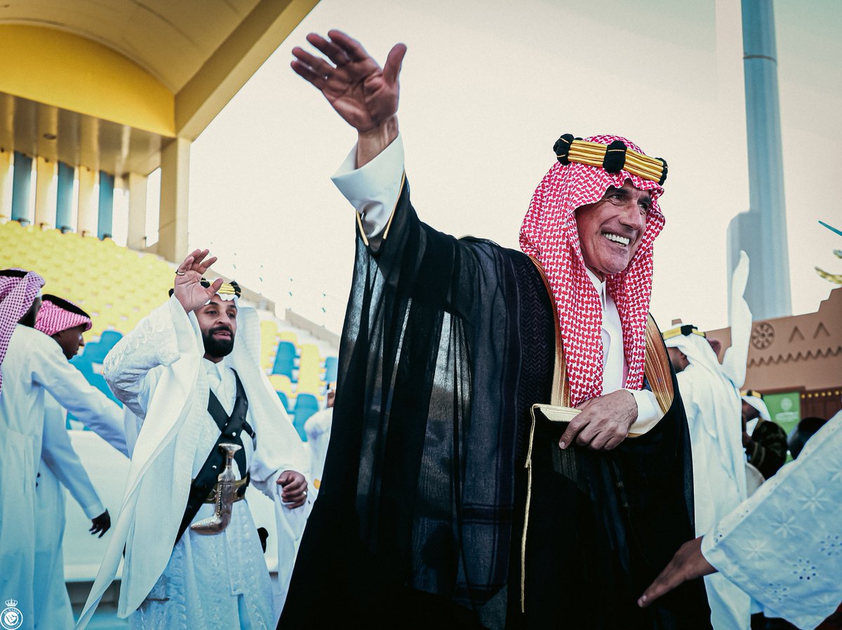 AlNassrFC's tweet image. شيييلو الصفوووف 🤩
#يوم_بدينا | ⁧#يوم_التأسيس⁩