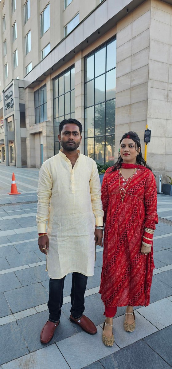 KumarJnb's tweet image. हारने न देना माँ मुझे विपत्ति हो चाहें बड़ी भारी
तेरे नाम के सहारे मैंने संकट की कई घड़िया गुजारी। 
जय माता दी।