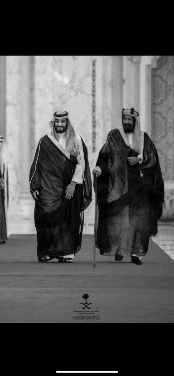 ci_dw2's tweet photo. يوم التأسيس السعودي هو وسام فخر على صدورنا، رمز الوحدة والتلاحم والإخلاص والتفاني، يوم بدينا في تأسيس أعظم دولة في تاريخ شبه الجزيرة العربية،بل العالم باسره 💚💚
 #يوم_التأسيس    
 #يوم_بدينا https://t.co/kv5g0M5iMU