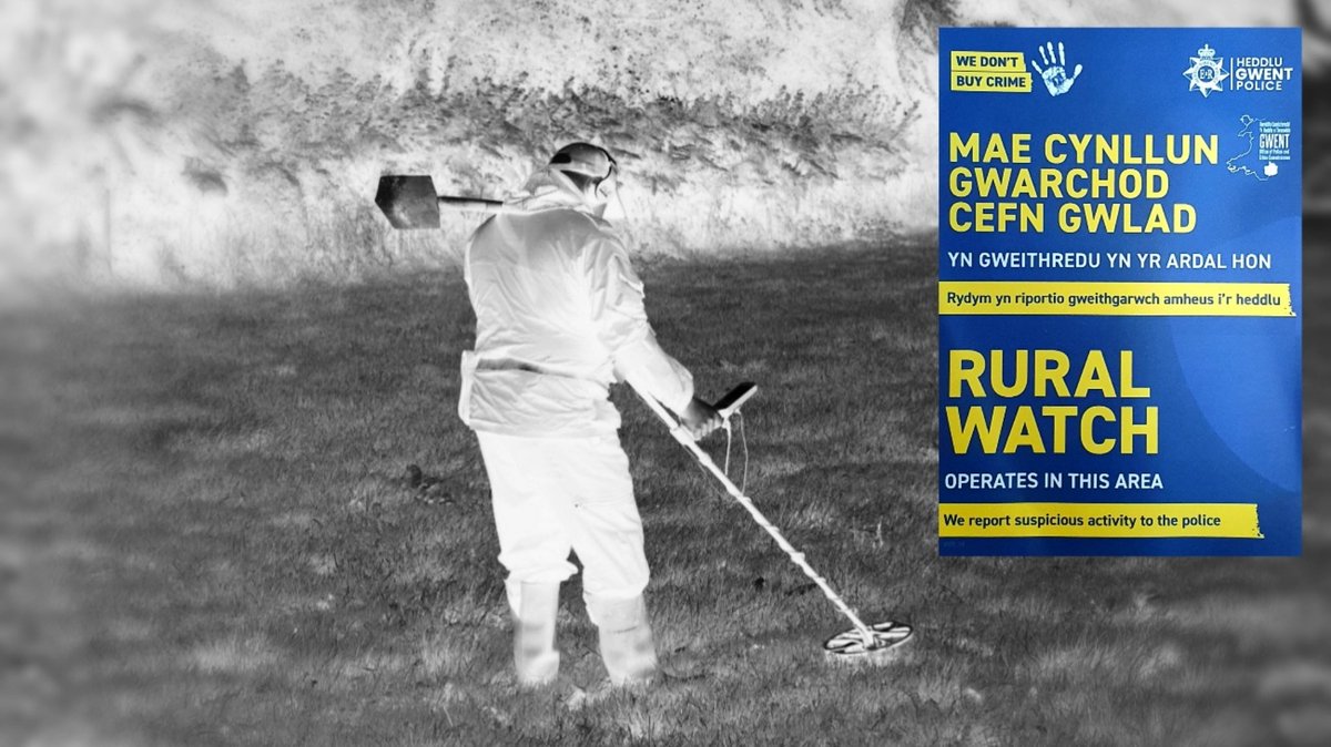 Persons spoken with this evening after being found #MetalDetecting on farmland without permission. #Farmer not wanting formal action on this occasion only words of advice regarding legalities. #NightHawking on land without landowner consent could otherwise result in prosecution!