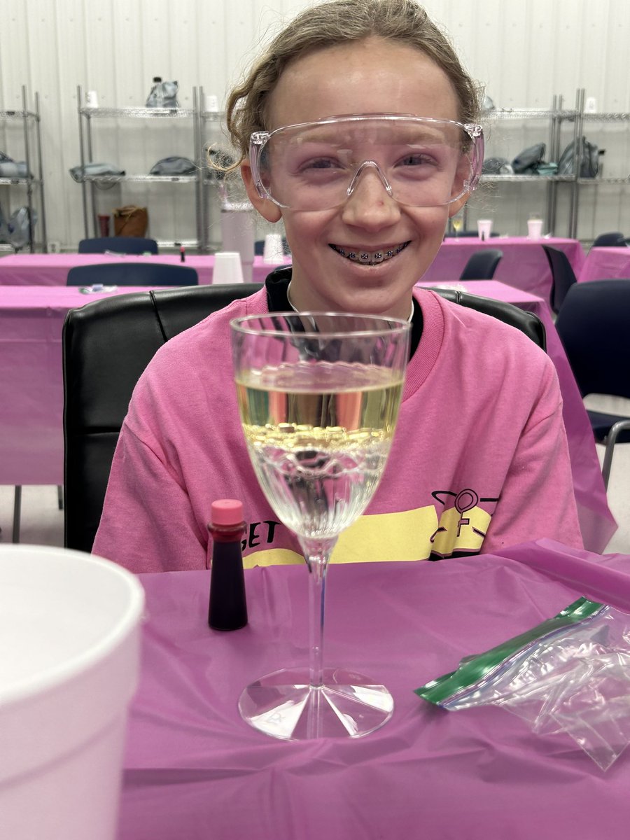 FZ_NMSCamp's tweet image. #GetWISE at @GM Wentzville was eye opening and inspiring for our girls today. Girls participated in challenges, raced cars, and broke out of an escape room!! #Engineering #Barbie  @fznmscougars #FZSD  #STEM