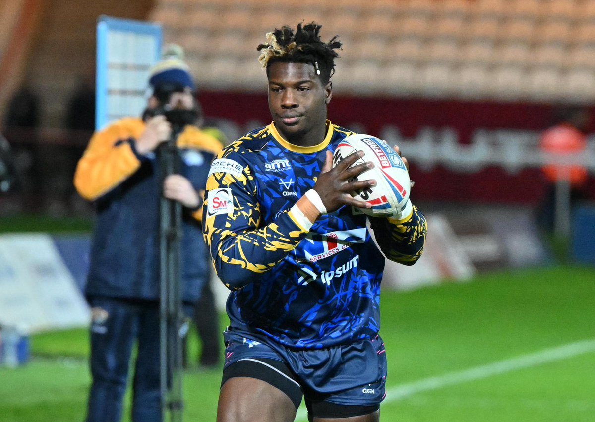 leedsrhinos's tweet photo. ⏰ 10 minutes until kick off https://t.co/f9Ns7635px