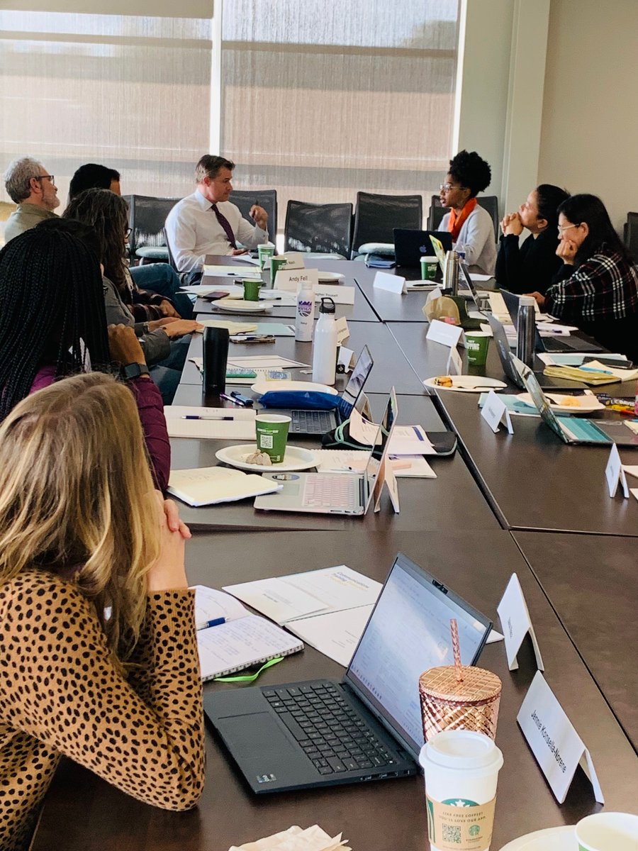 Such a treat to spend yesterday morning sharing our media and communications training with the incredible Humphrey Fellows and @UCDavisGlobal. @ucdavis faculty and grad student researchers, our next training is April 5. Sign up! marketingtoolbox.ucdavis.edu/connect-with-p…