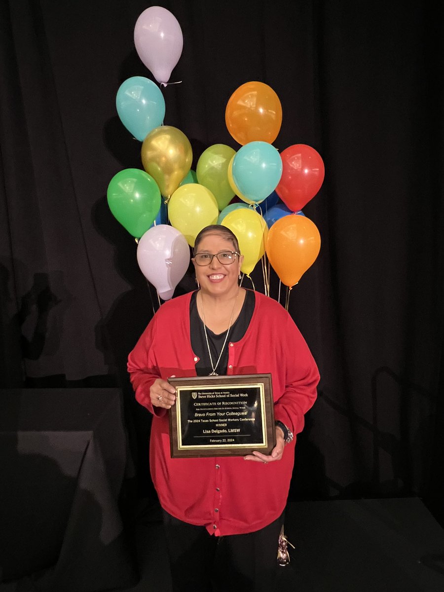 Congratulations to Lisa Delgado, Coordinator of the NISD School Age Parenting Program, for being recognized as the 2024 Texas School Social Worker of the Year. She received the award today at the 33rd Annual Texas School Social Workers Conference. #TeamNorthside