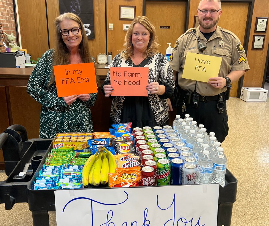 LedfordProud's tweet photo. The FFA provided snacks to staff today on the occasion of National FFA Week. Thank you! https://t.co/isq9SggUk2
