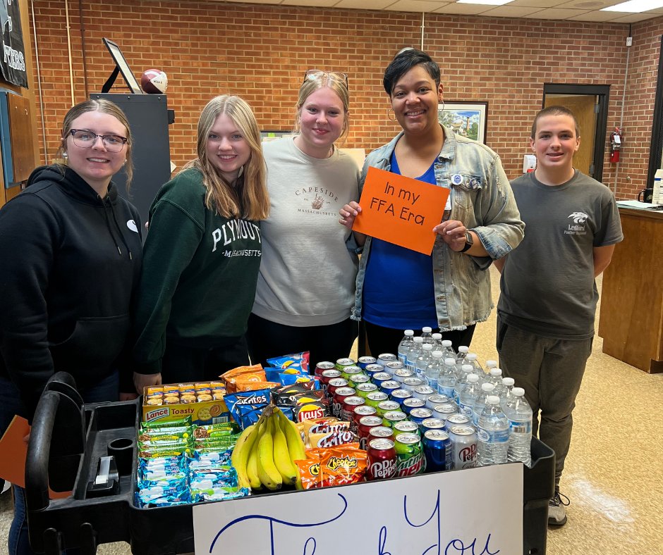 LedfordProud's tweet photo. The FFA provided snacks to staff today on the occasion of National FFA Week. Thank you! https://t.co/isq9SggUk2