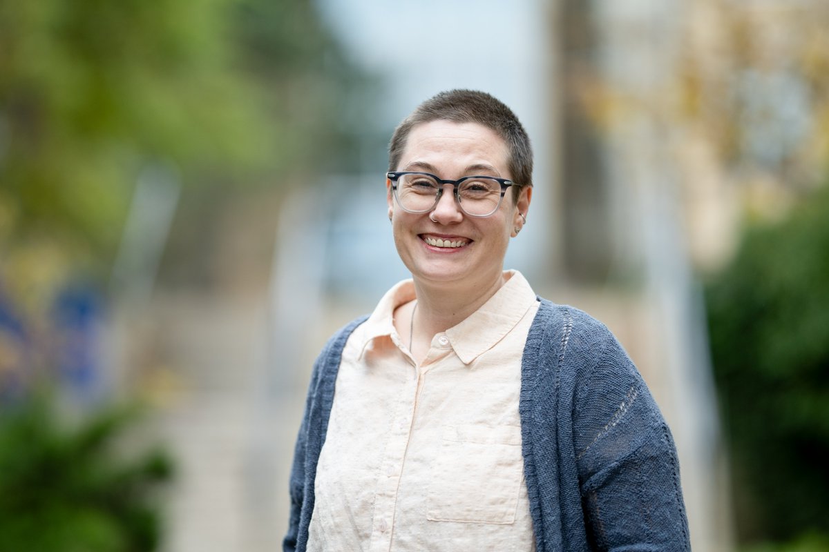 Curious about what drives our graduate students to pursue their dreams while juggling full-time work? Alison Forster gave us her input on today’s Student Blog. 
Read more: wp.mun.ca/studentblog/gr…