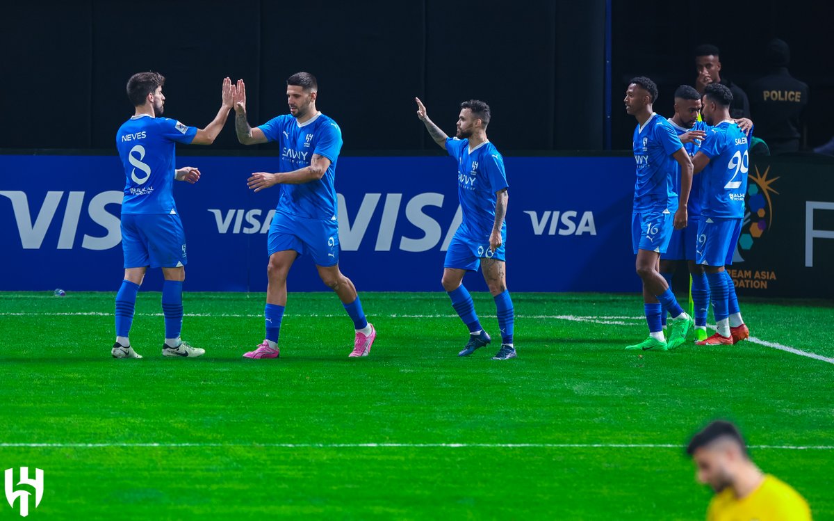 Alhilal_FC's tweet photo. الفـوز هو "هـدفنا".. والإبهـار دائمـًا "لعبتـنا" 😍💙 https://t.co/FbPkcblyZJ