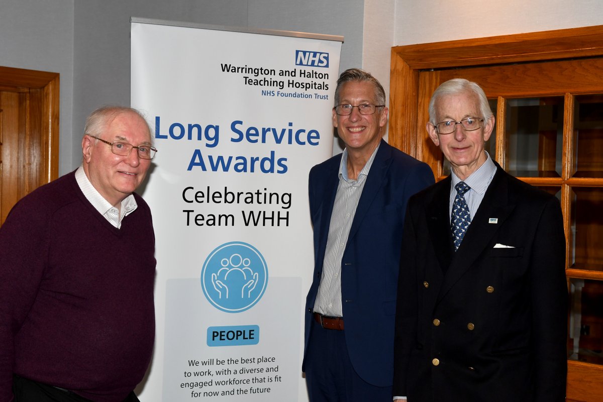 NorthCandMNHS's tweet photo. Over 1,860 years of combined service were honoured at the WHH Long Service Awards, recognising milestones of 25 to 50 years. Colleagues, Keith Knowles and Dr. Richard Briggs, each received an award for 50 years of service.

Full story: https://t.co/h5Wex04PaT

#NHS #LongService https://t.co/sjB7lEZwB2