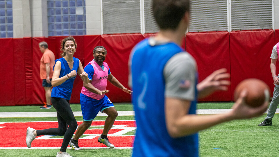 Nebraska CAS (@unlcas) on Twitter photo How can physics curriculum be applied and enrich appreciation of day-to-day life?
Jean Marcel Ngoko Djiokap connects it to athletic fields 🏃♀️
👉 go.unl.edu/hewy
<a href="/UNLPhysics/">Nebraska Physics</a> <a href="/UNLCampusRec/">UNL Campus Rec</a> How can physics curriculum be applied and enrich appreciation of day-to-day life?
Jean Marcel Ngoko Djiokap connects it to athletic fields 🏃♀️
👉 go.unl.edu/hewy
<a href="/UNLPhysics/">Nebraska Physics</a> <a href="/UNLCampusRec/">UNL Campus Rec</a>