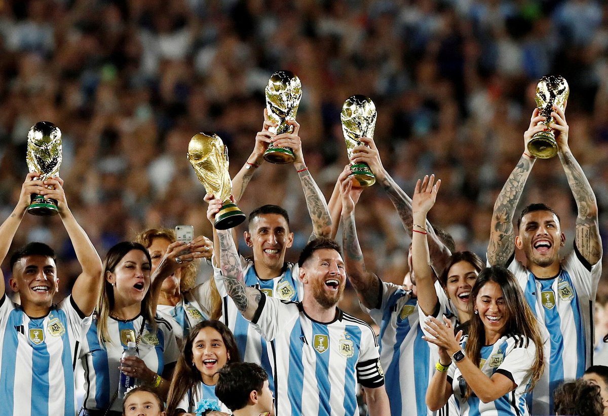 Sport__Dm's tweet photo. International Friendly Match🚨

🇦🇷 Argentina Vs  Nigeria 🇳🇬
📅: March 26

🏟️: Los Angeles, LA Memorial Coliseum

This match promises excitement every time, with tickets quickly selling out. Don't forget to save the date!

#SportDm #ARGNGA #SuperEagles https://t.co/Pj1ln7GmiR