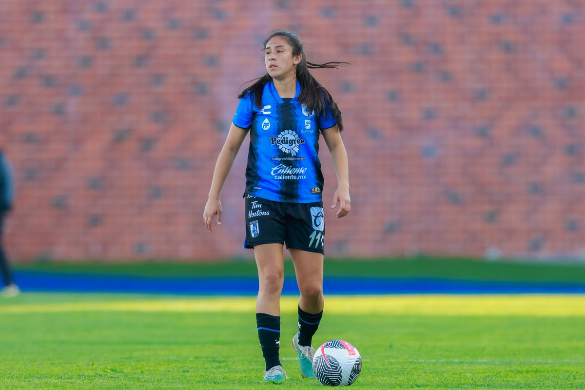 Hoy debuta <a href="/Gonz1Deisy/">Deeei 🦁</a> con <a href="/Albirroja/">Selección Paraguaya</a> en la Copa Oro. 🤩

¡Desde Querétaro te deseamos mucho éxito!

#CorazónyAguante