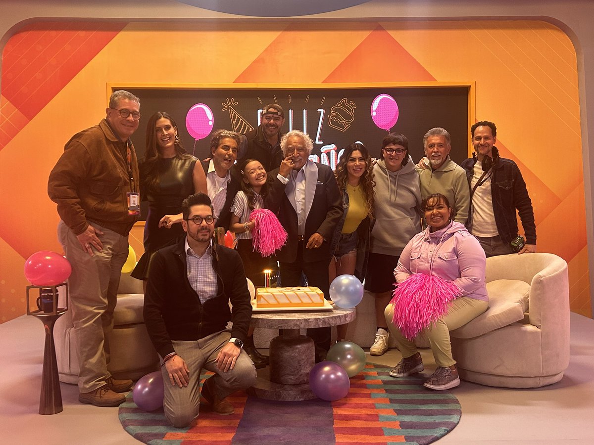 anapaudemoca's tweet photo. Feliz cumple a  Don Rafa Inclán 🫶🏻 https://t.co/wD5139IsiN