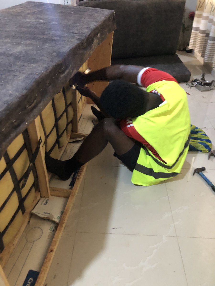 RecycleNat's tweet photo. @NEBASARK We repairs old sofa/couch at the comfort of your home 0245503762 https://t.co/A2Wj599vVZ