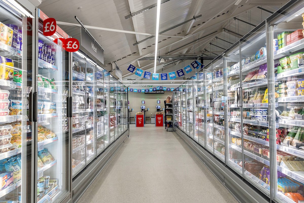 New @Coopuk store launches today in #Ridgewood , #Uckfield (#Sussex) serving and supporting member-owners and customers in the community... 
#Franchise
You can read more here: co-operative.coop/media/news-rel…