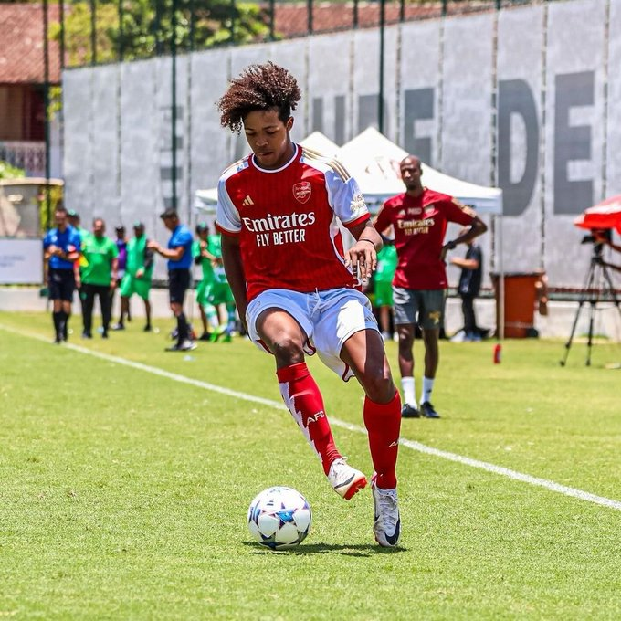 SerbFootyScout's tweet photo. ✔️ Major scoop

Yesterday, Arena Sport reached out to me about Arsenal's Louis Zečević-John (16) & I brought them in contact with the family. 

And during our little conversation, his mother confirmed that Louis has accepted our call and will join 🇷🇸 U16 soon. 😎