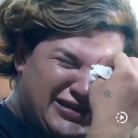 miuriahh's tweet photo. La producción no le deja llevar a Cata el buzo de Otto para furia 🥺
#GranHermano https://t.co/MZw7BvT3lI