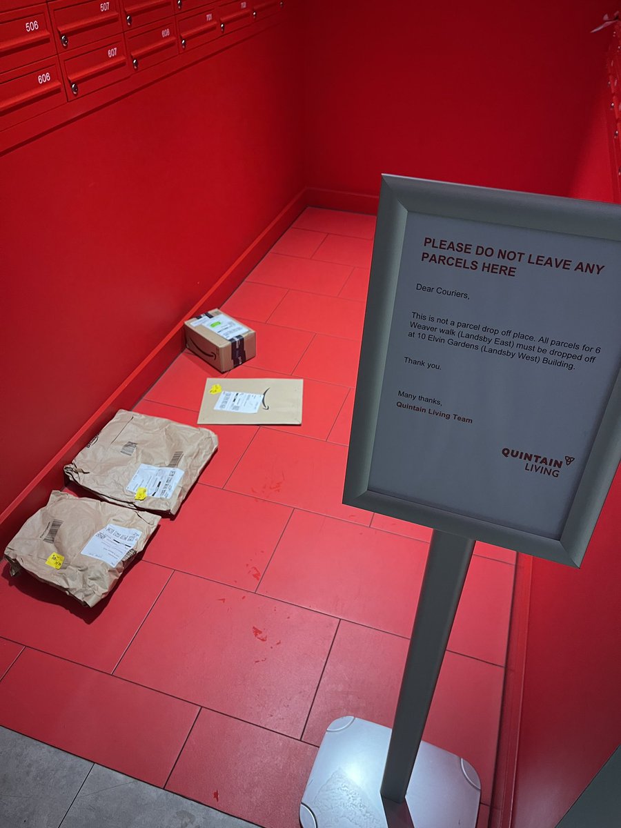 arhessey's tweet photo. @amazon @AmazonUK does it cost more to hire drivers who can read and follow instructions? #fail #askingforafriend #homedelivery https://t.co/kNyVSAi8W1