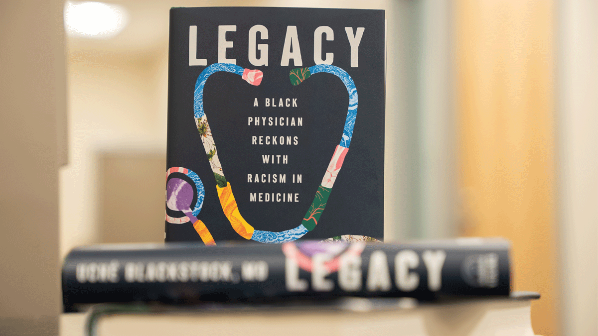 Have you signed up for the virtual talk with the author of @UMassChan‘s 2024 Diversity Campus Read? Uché Blackstock, MD, author of Legacy: A Black Physician Reckons with Racism in Medicine, joins us Feb. 28 at noon. Register: direc.to/kXhi @uche_blackstock @VikingBooks