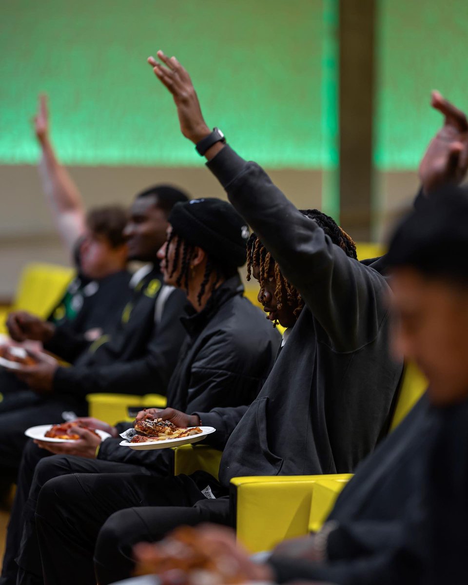 WWERecruit's tweet photo. The @wwe #CampusRush Tour made a stop at @GoDucks last week with @Katana_WWE and @OregonAcroTumb alum @SolRucaWWE #GoDucks https://t.co/WTuq8jlAyF