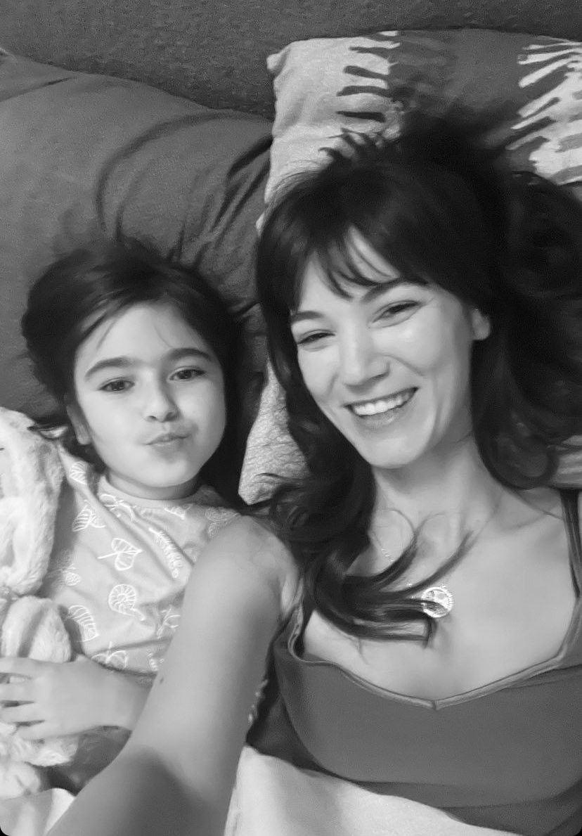 📸 | Pınar Deniz shared some pictures  on the set of #Yargı. 💖