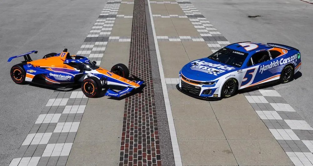 Nascarpixtures's tweet photo. How do you think Kyle Larson will fair when he does the double this year? https://t.co/EgUZJTsoug