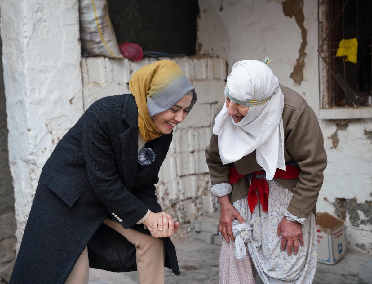 BehiyeArslanBB's tweet photo. BİZ BU ŞEHRE AŞIĞIZ, 
BU ŞEHRİN ASİL İNSANINA HİZMET ETMEYE TALİBİZ.

31 Mart'ta ezberleri bozup #Bismil'imizde değişimin yolunu açmaya
#HazırızKararlıyız

@erkankandemir 
@GalipEnsarioglu 
@mehmetsaityaz 
@Kepoluasuna 
@BildenHalis 
@RasitOcak 
@AkPartiDbakir 
@AkPartiBismil https://t.co/v3G2pAOA63