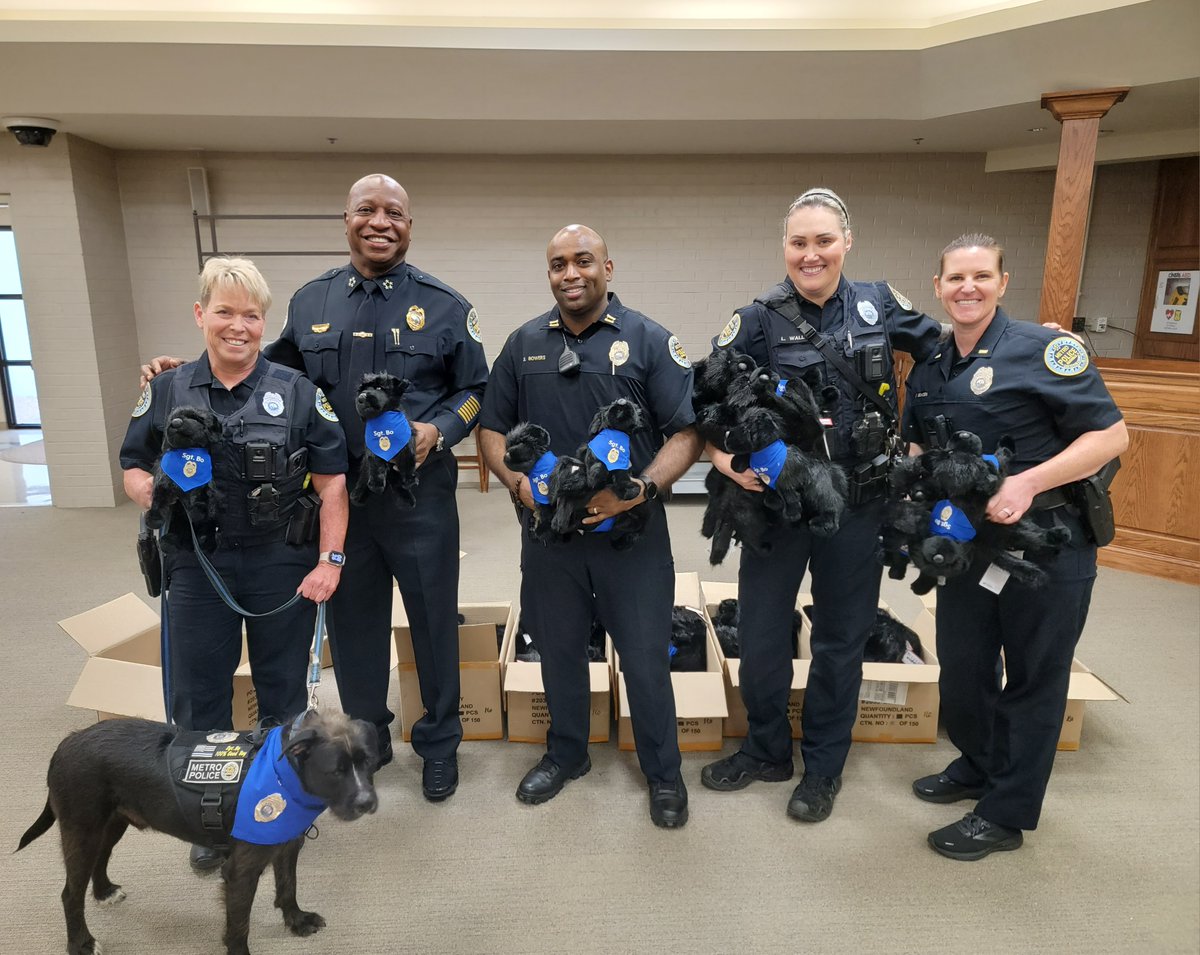MNPDNashville's tweet photo. A special morning at Covenant School. In celebration of MNPD therapy dog Sgt. Bo's 3rd birthday (he visits Covenant 1 day a week), every student at Covenant received a replica Sgt. Bo new stuffed animal. The kids were overjoyed. A private donor provided the stuffed animals to us. https://t.co/mouQarUwnl