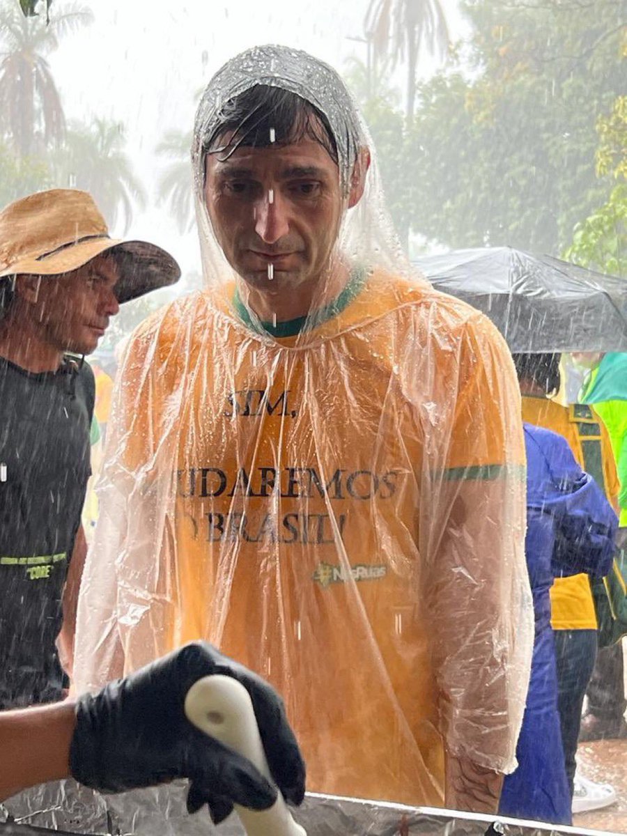 Flávio Costa tweet media