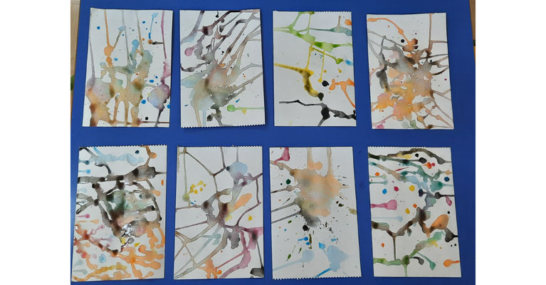 ColegioRafaelaM's tweet photo. La importancia de estimular en los más pequeños habilidades artísticas es fundamental. Tienen que experimentar sin miedo, tienen que crear y disfrutar mientras aprenden. https://t.co/vBdhdady8s
