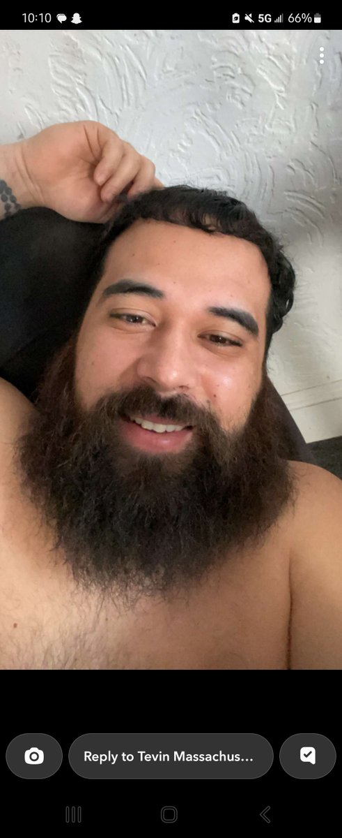 fluffykitty143's tweet photo. This bitch made plans with me for 3 months and then ghosted me right before we were supposed to meet. https://t.co/H4hGJEyXer
