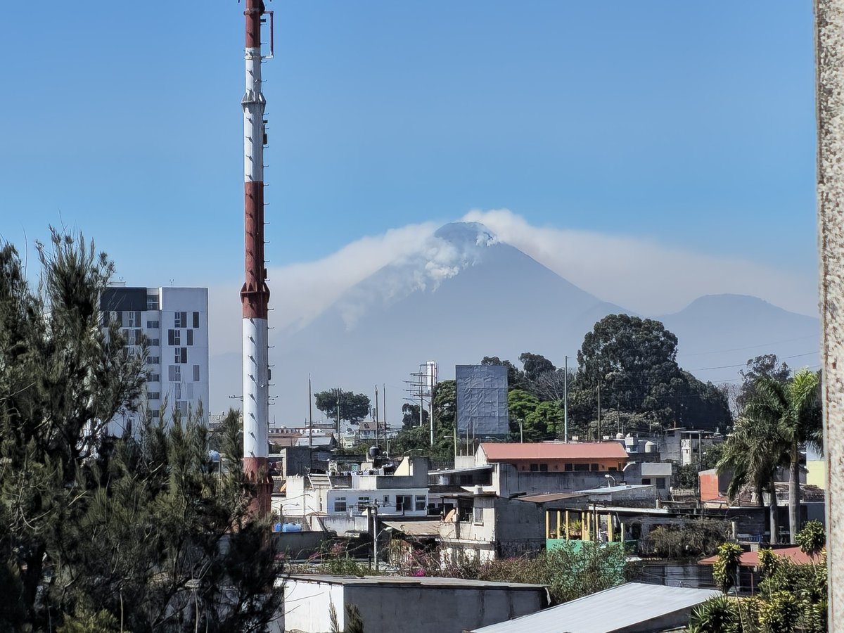 tribalg28's tweet image. Pobre volcán. 😥