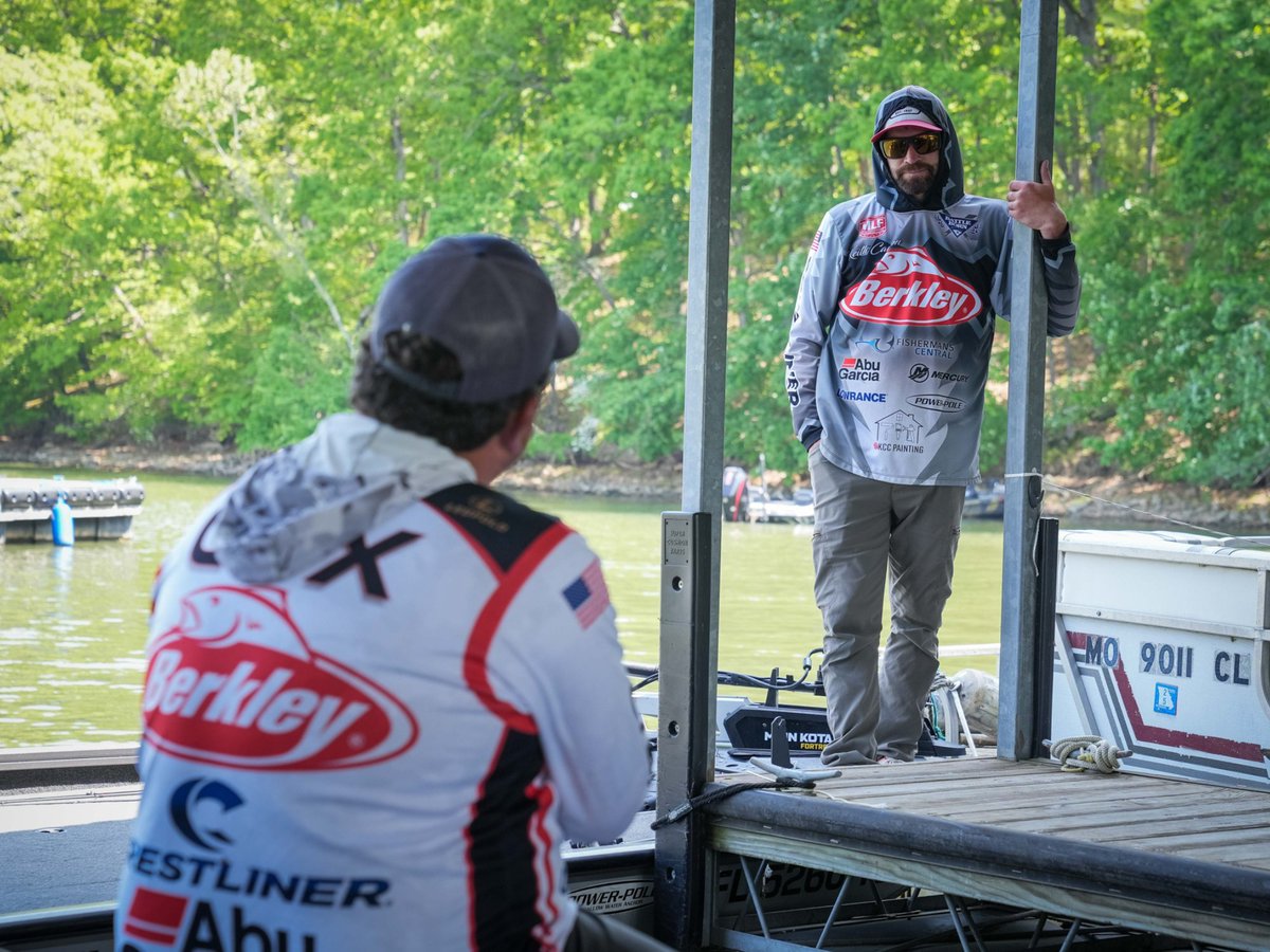 TackleWarehouse's tweet photo. What do you think #JohnCox and #KeithCarson were talking about on this day back at Stop 4 Lake of the Ozarks of the 2023 #MLF TW Invitationals?
#TackleWarehouse #TWInvitationals https://t.co/KPD4xUc0Vr