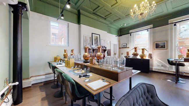 AboutBritain's tweet image. Looking for things to do in Hull for Adults? Check out our Hull guide to find the best activities for adults, including distilling gin, exercise classes on trampolines and high speed kart racing: buff.ly/3OTh5Lv #hull #thingstodoinhull