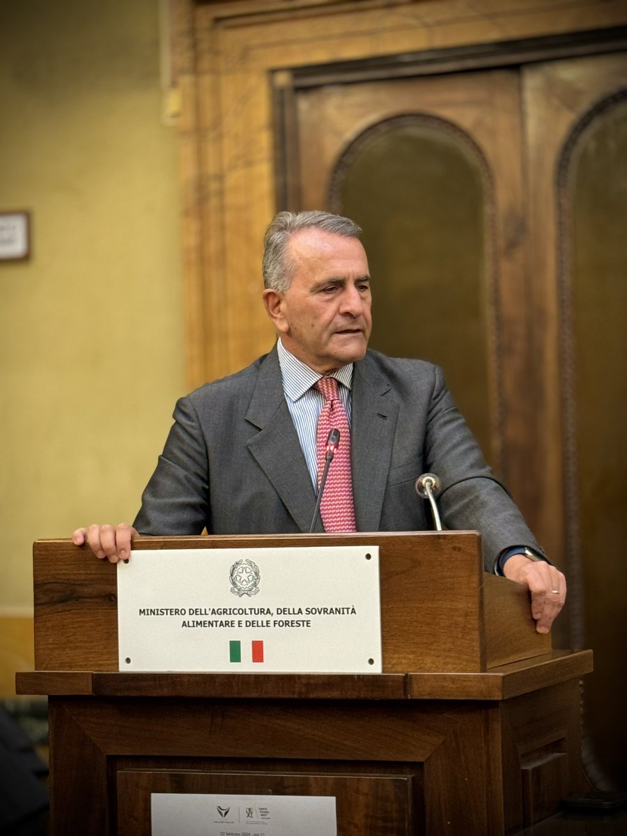 ZowartCreative's tweet photo. Presentato a Roma presso il #Masaf il nuovo standard di #certificazione #EQUIPLANET che attesta la conformità dell’organizzazione aziendale con gli Obiettivi di Sviluppo Sostenibile dell’Agenda ONU 2030, i requisiti ESG e la regolamentazione europea in materia di #sostenibilità https://t.co/x3tWCWoAKJ