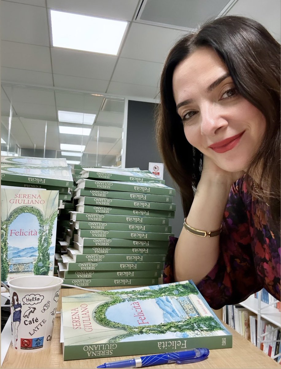 serenagiuliano_'s tweet photo. Oggi un po’ di caffè e tanta felicità 🤩 
@robert_laffont https://t.co/kjxAWoBibc