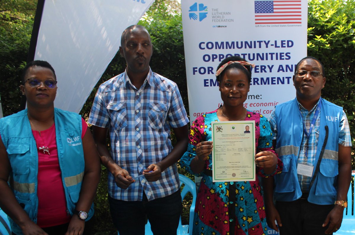 With funding from @StatePRM, 43 youths in Rwamwanja graduated and received Directorate of Industrial Training certificates following a 6-months #VocationalSkilling in tailoring, motor vehicle mechanics and hairdressing, aimed at boosting skills aligned with labor market demands.