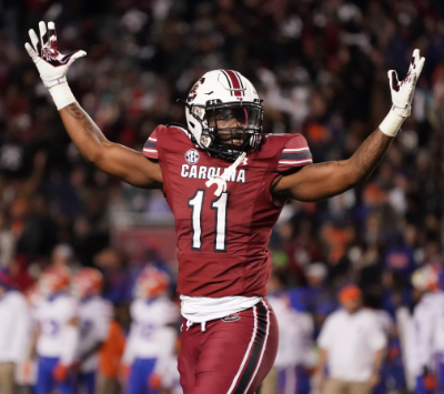 AGTG! Blessed to receive my first SEC offer from the University of South Carolina.. @GamecockFB @CoachECarson @WildcatsLovejoy @RecruitGeorgia @CoachSterlLuc @AnnaH247 @BrianDohn247 @ChadSimmons_ @HaleMcGranahan @Alan__Cole @deucerecruiting @GCChrisClark @InsideHashes