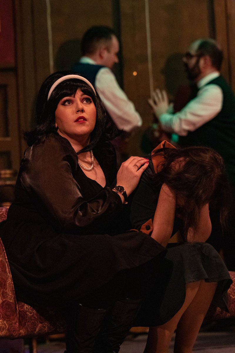 AmbrosePlayers's tweet photo. Fancy a last minute spooky night?! The Haunting of Hill House tonight!  Tickets via https://t.co/ysE49B8c4U or on the door from 7pm! £10 &amp; £9 - audiences this week have been loving it! #leyland #southribble #farrington #buckshaw #lancashire #play https://t.co/2mOzCuFY29