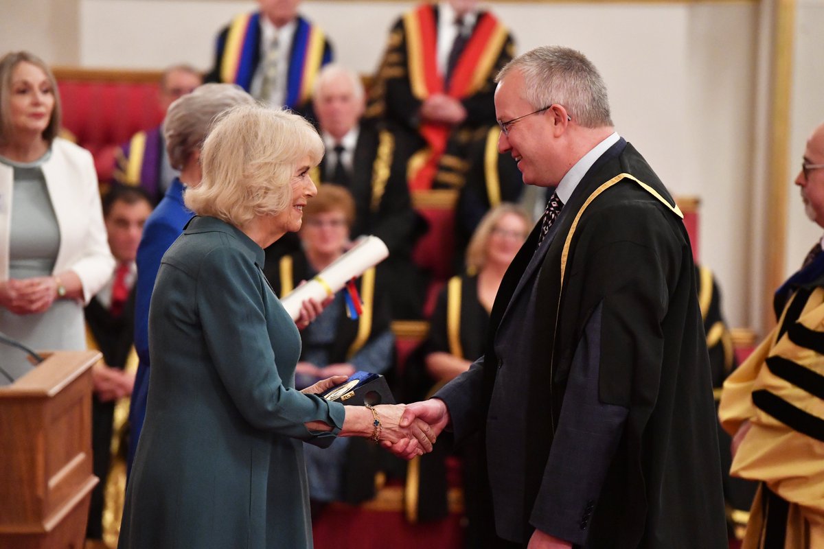 AberUni's tweet photo. What a day, what a ceremony! A very well-deserved celebration of our parasitologists’ pioneering research.

#QAPrize https://t.co/53uS2wjnbm