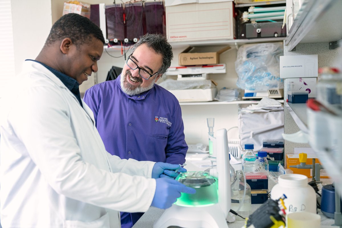 What a day, what a ceremony! A very well-deserved celebration of our parasitologists’ pioneering research.

#QAPrize