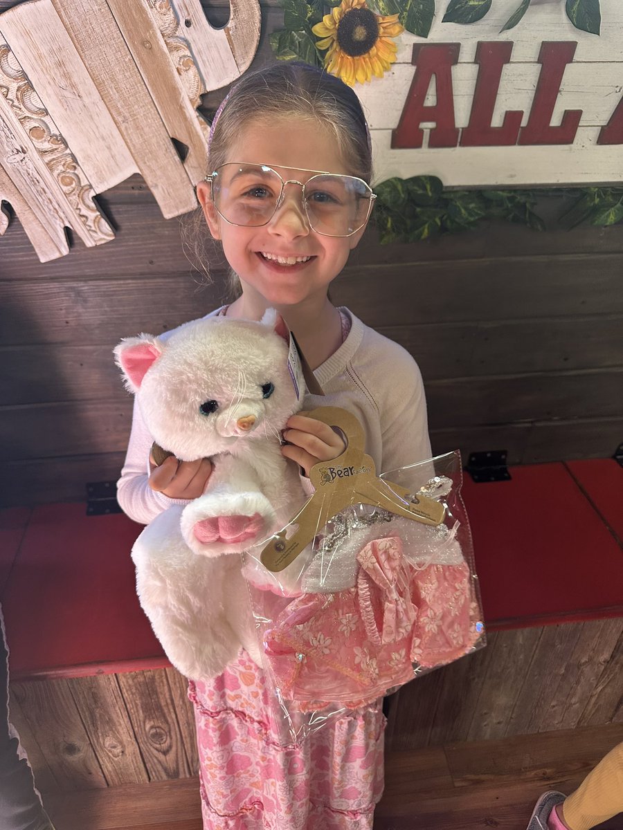 Canyon Ranch Elementary tweet media